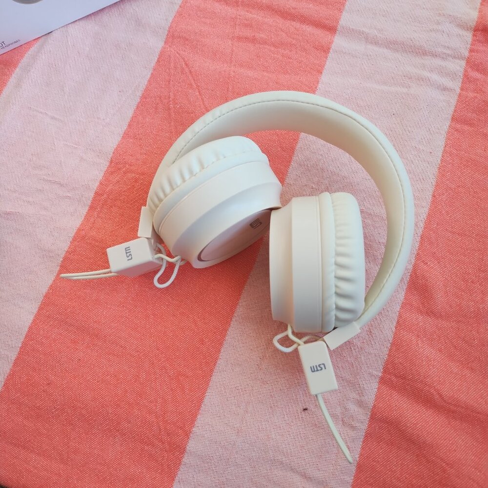 NWT LSTN Sound Co: Bardot Wireless Head Phones from Summer 2024 Jilly Box - Picture 4 of 13